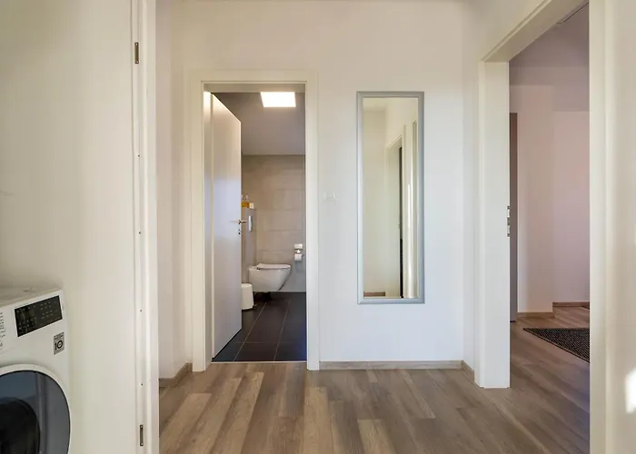 Villa Riviera *